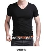 Camiseta casual de algodão T-SHIRT com manga curta.